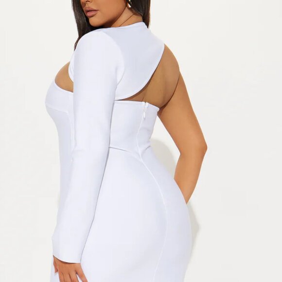 Bandage Dress One Shoulder - Picture 4 of 4
